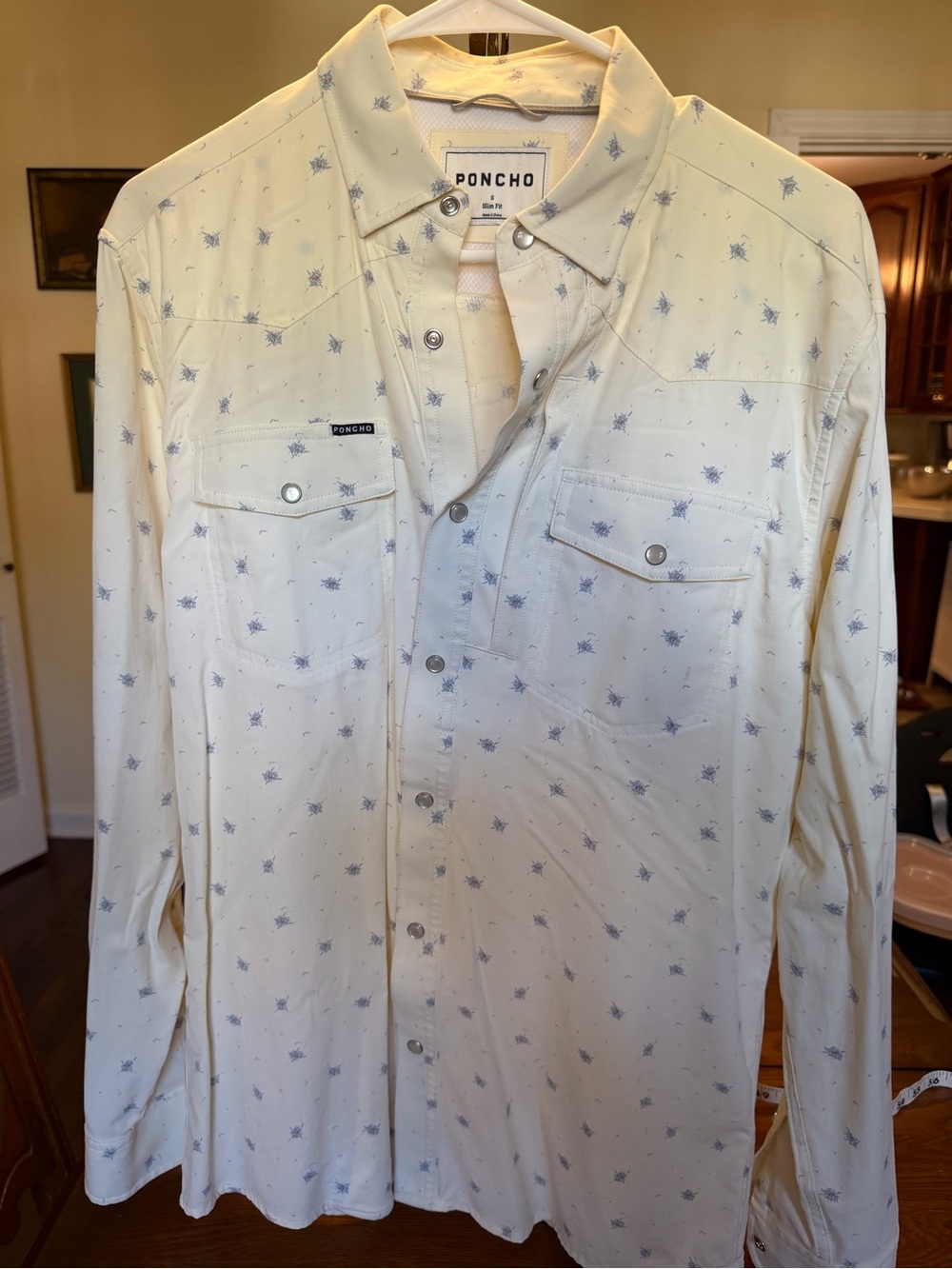 Bluebonnet, Poncho snap front, button down, lightweight fabric, slim fit.